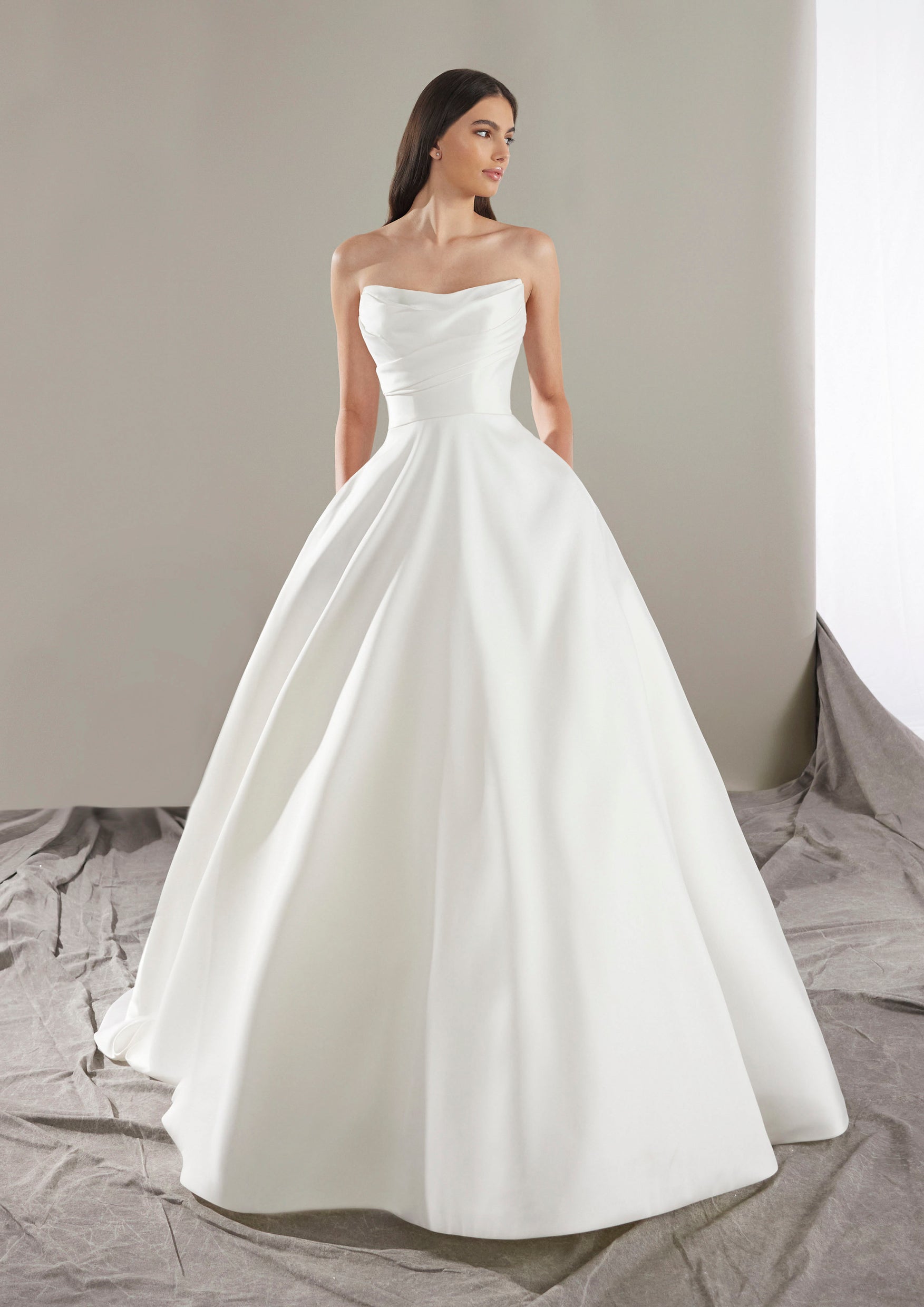 KEONI Elha novias Pronovias