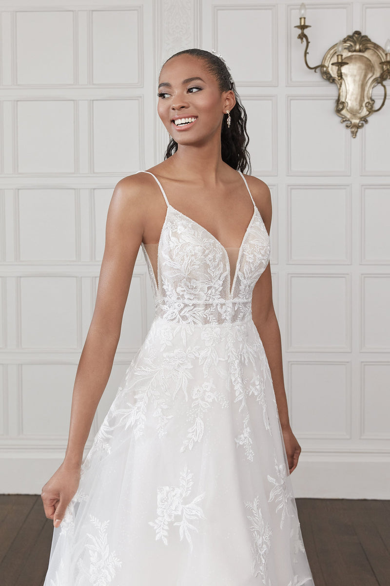 44366 - ELHAnovias - SINCERITY BRIDAL