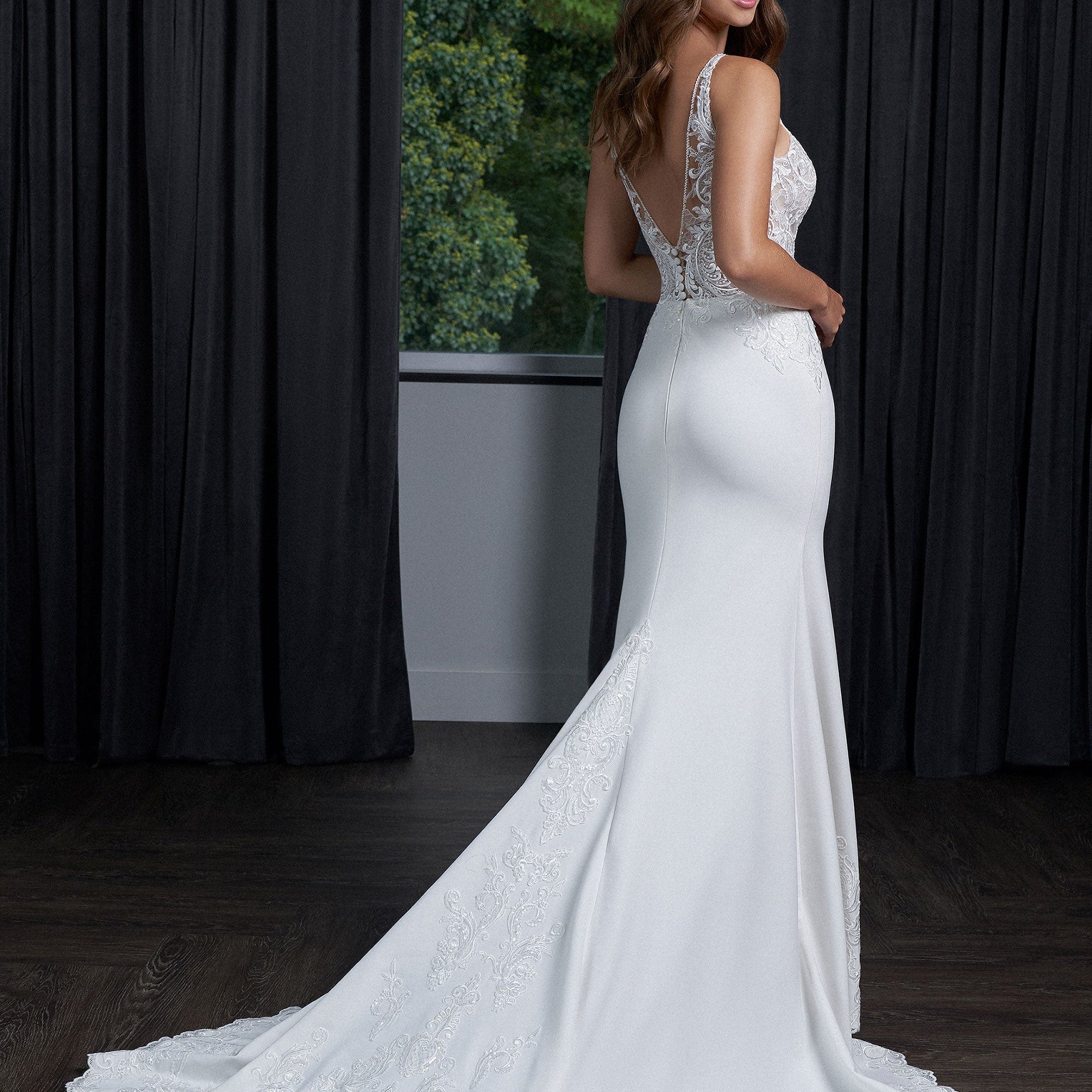 55083 - ELHAnovias - JA