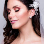 Carolina Indacochea - ELHAnovias - Maquillaje y peinado