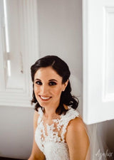 Carolina Indacochea - ELHAnovias - Maquillaje y peinado