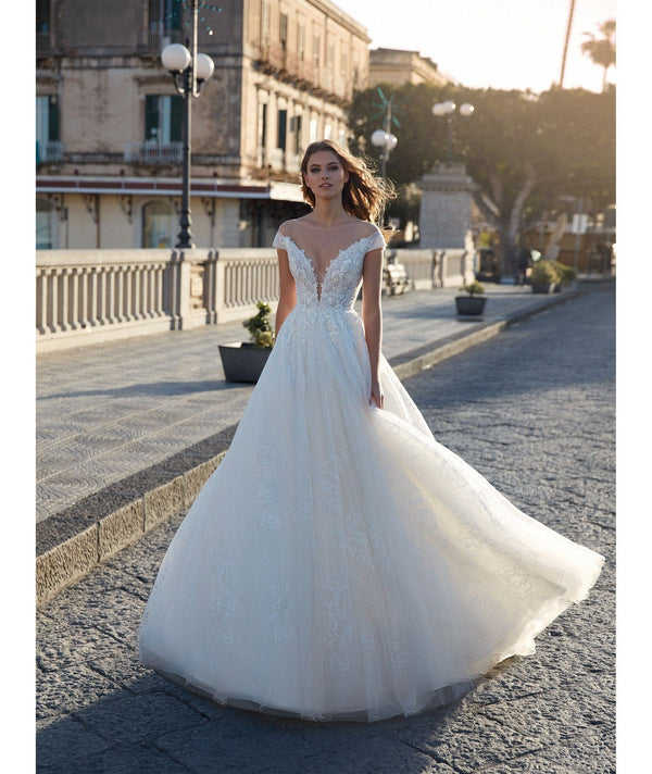 NC12128 - ELHAnovias - Pronovias