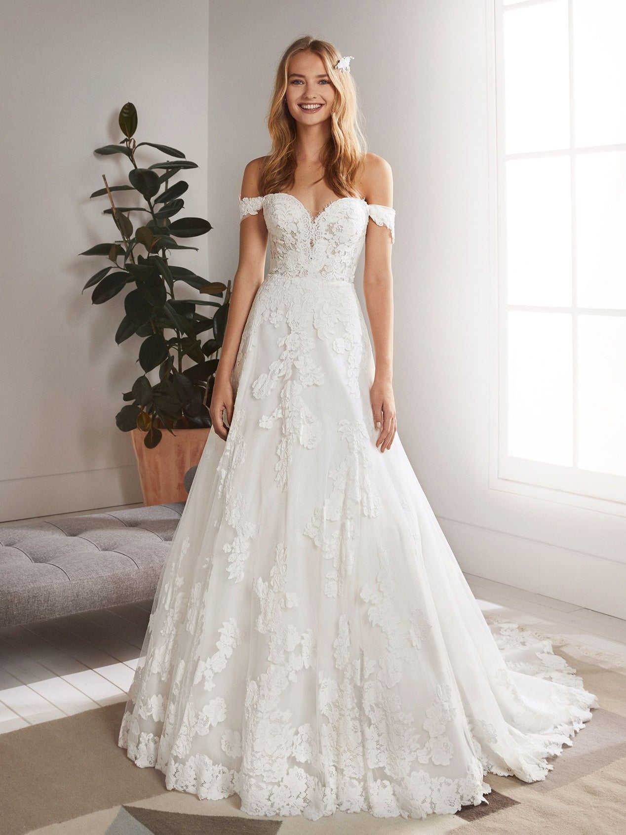 OLIOLA - ELHAnovias - WHITE ONE