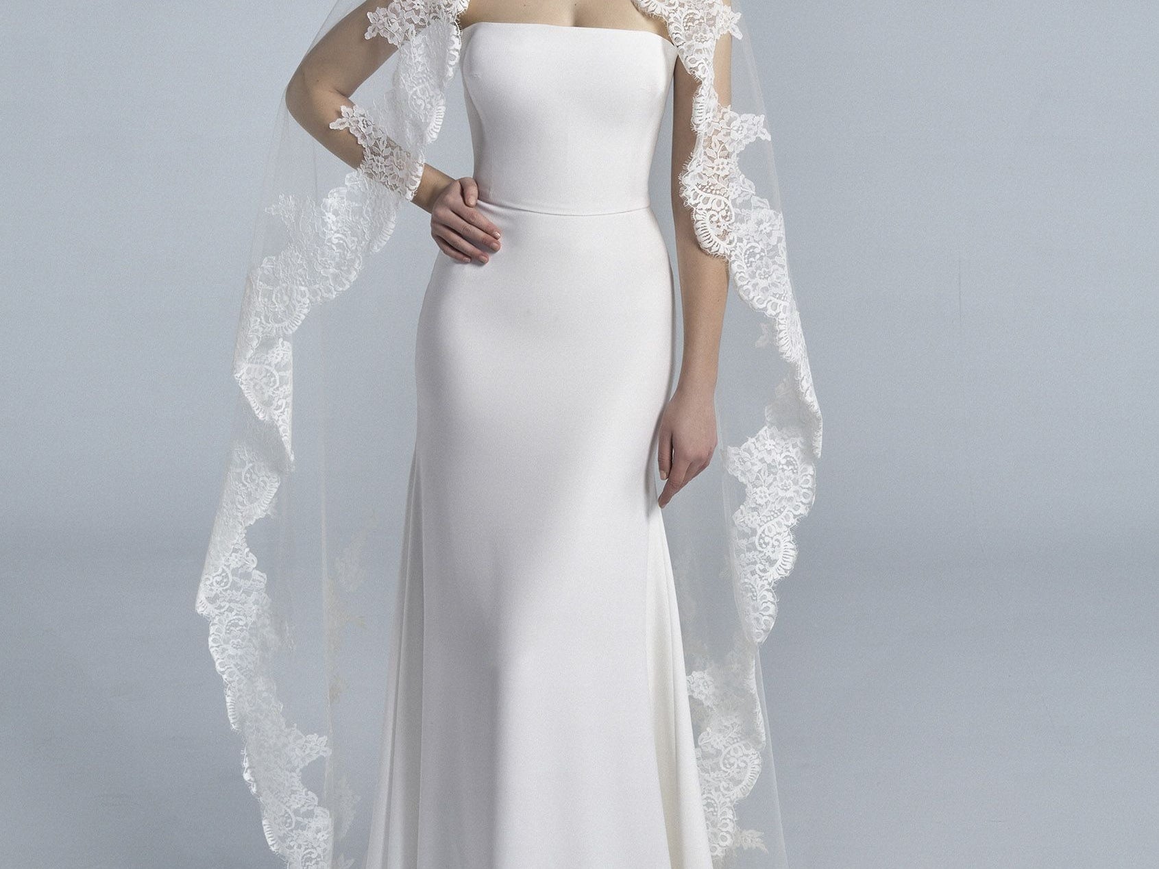 V-2877 - ELHAnovias - PRONOVIAS