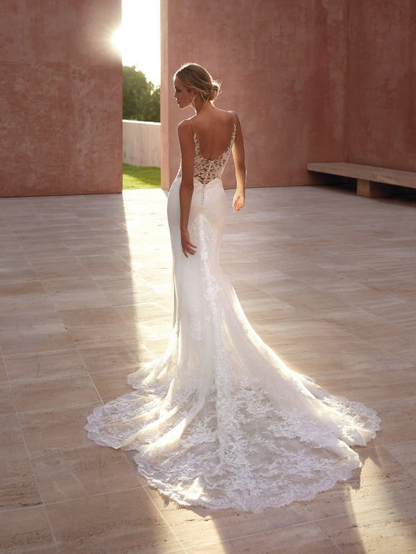 VIKI - ELHAnovias - Pronovias